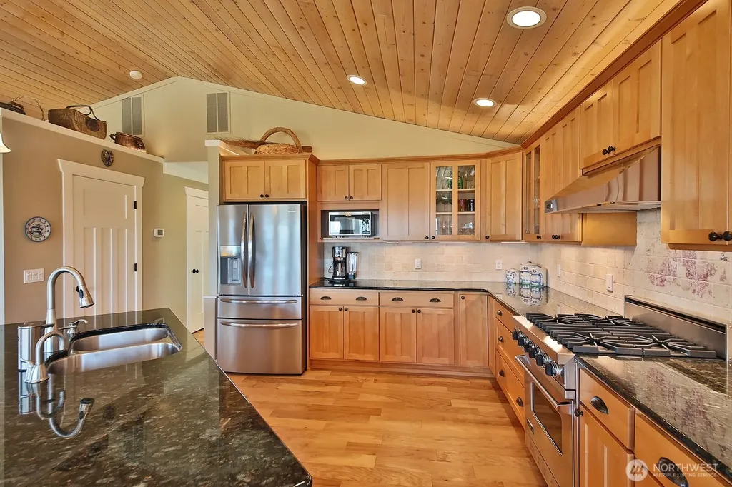 4963 Magellan Drive Freeland WA 98249