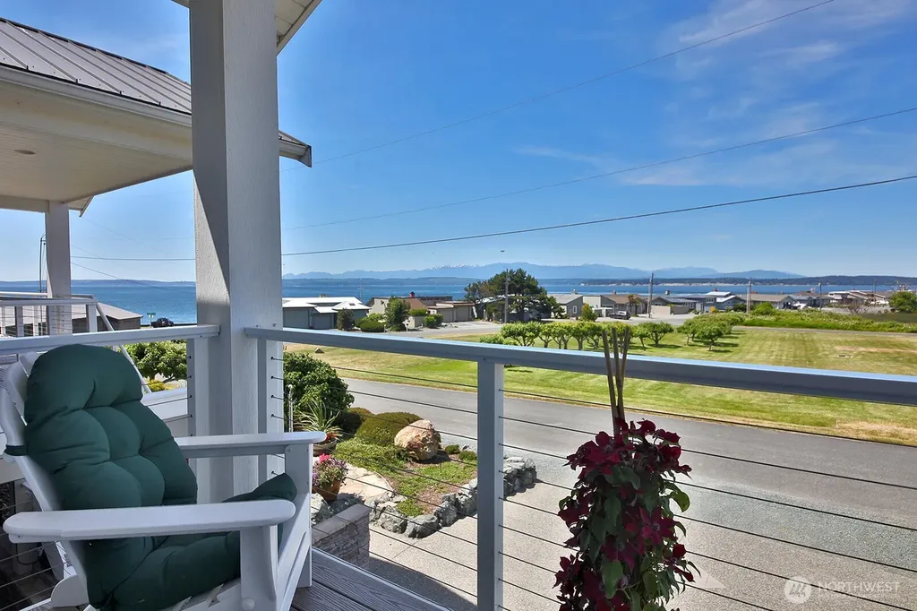 4963 Magellan Drive Freeland WA 98249