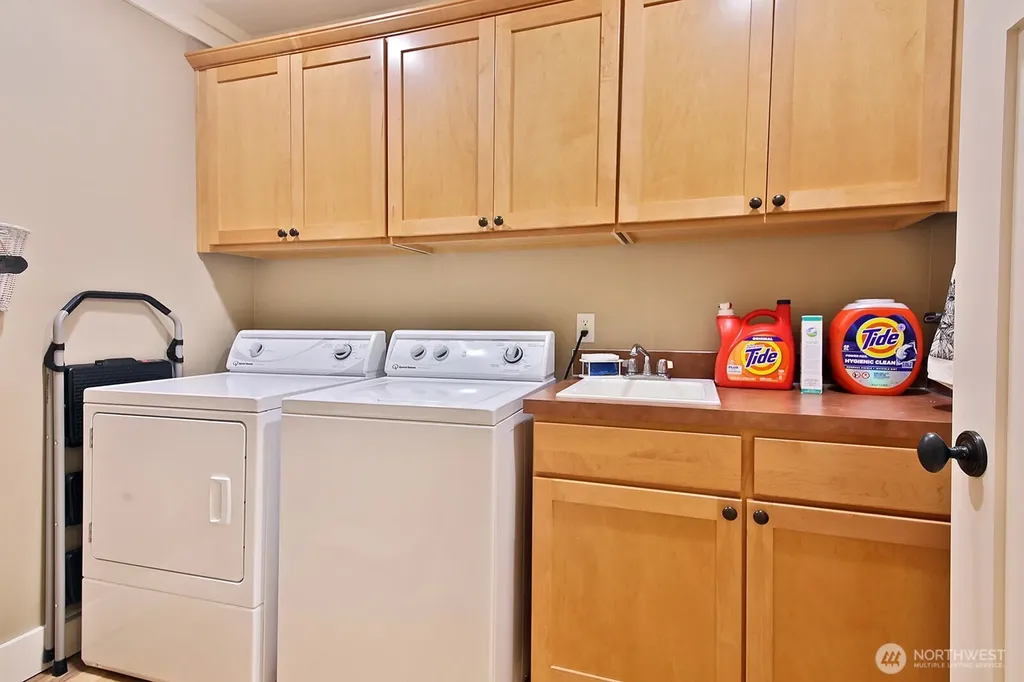 4963 Magellan Drive Freeland WA 98249