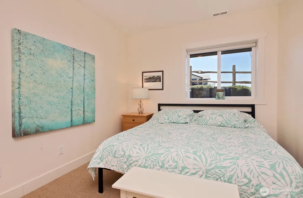 4963 Magellan Drive Freeland WA 98249