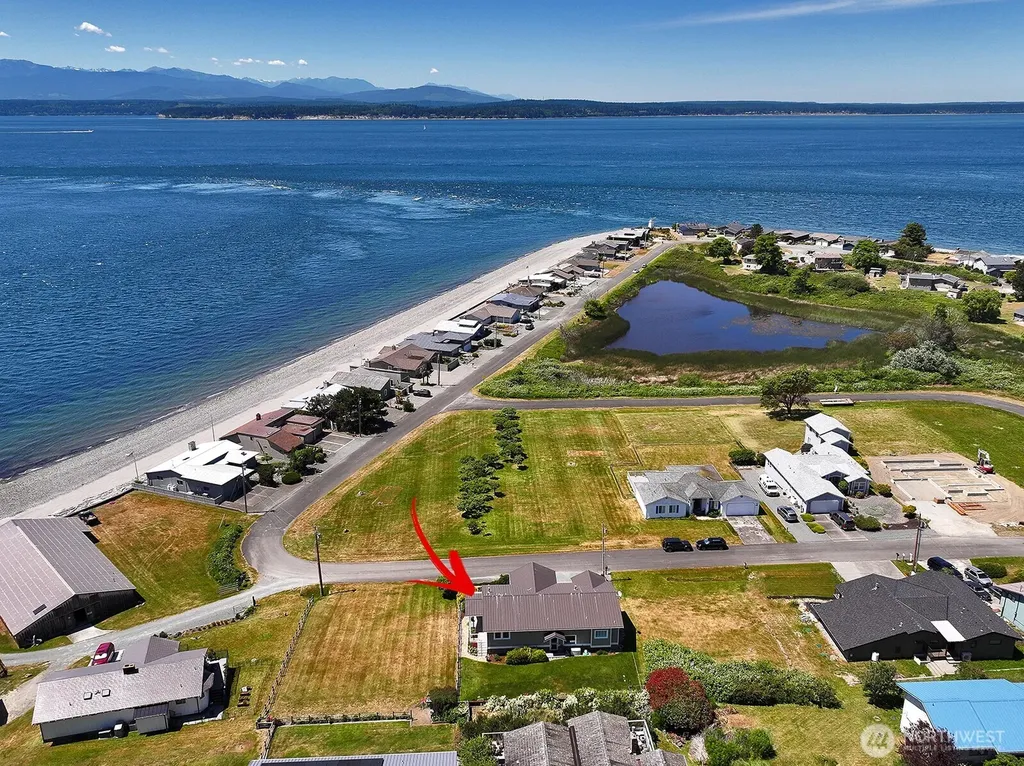 4963 Magellan Drive Freeland WA 98249