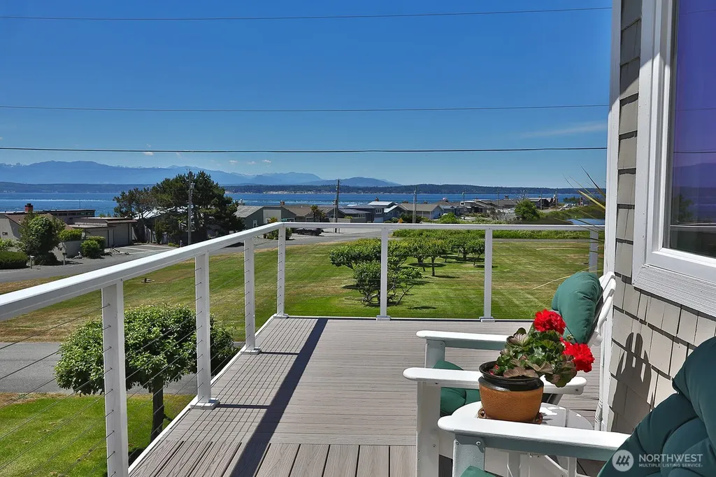 4963 Magellan Drive Freeland WA 98249