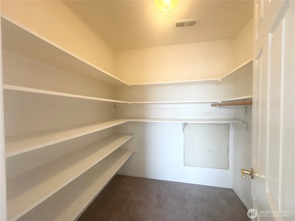 2261 Pleasant Hill Road Selah WA 98942