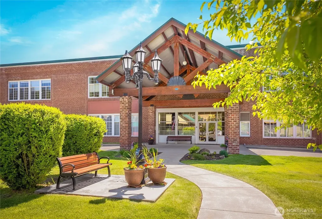 202 E Third Street Cle Elum WA 98922