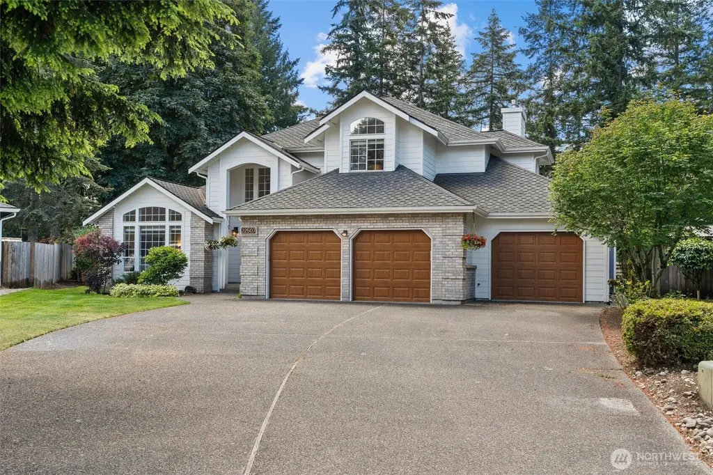 22507 SE 261st Street Maple Valley WA 98038