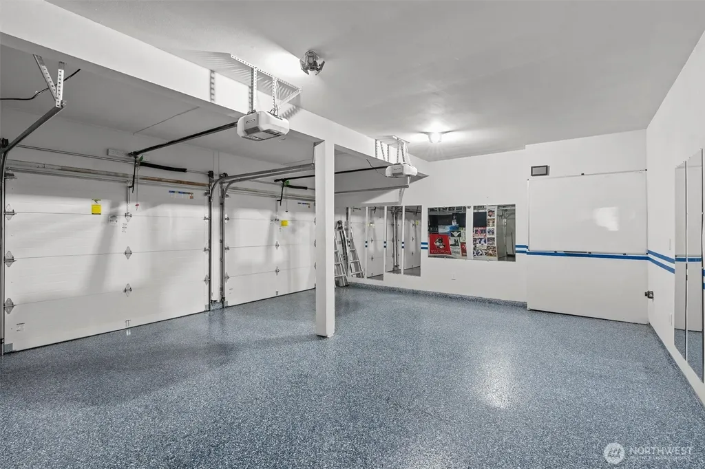 22507 SE 261st Street Maple Valley WA 98038