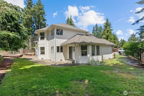 22507 SE 261st Street Maple Valley WA 98038