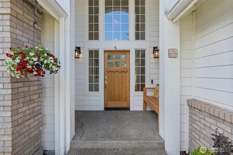 22507 SE 261st Street Maple Valley WA 98038