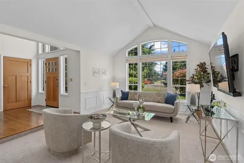 22507 SE 261st Street Maple Valley WA 98038