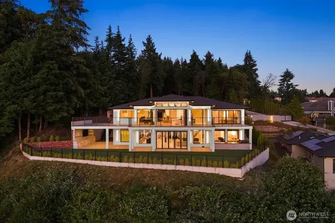3024 N Vista View Drive Tacoma WA 98407