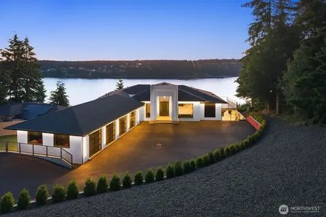 3024 N Vista View Drive Tacoma WA 98407