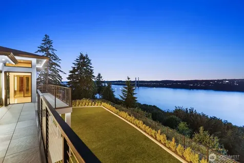 3024 N Vista View Drive Tacoma WA 98407