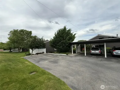 107 S Schafer Street Wenatchee WA 98801