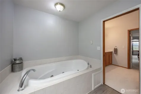 24810 W Humphrey Street Yacolt WA 98675
