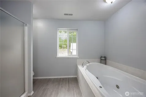 24810 W Humphrey Street Yacolt WA 98675