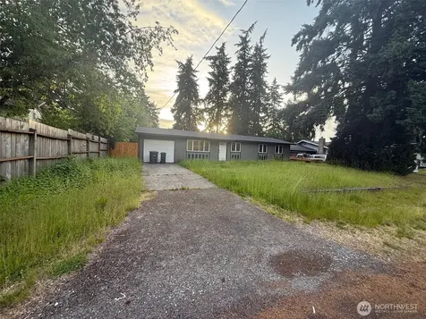 12202 107th Avenue Ct E Puyallup WA 98374