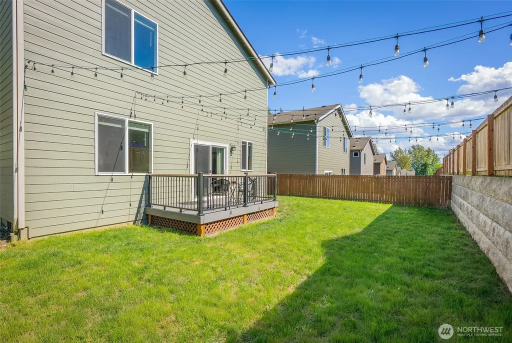 12074 319th Avenue SE Sultan WA 98294