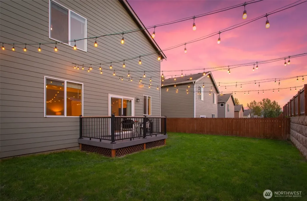 12074 319th Avenue SE Sultan WA 98294