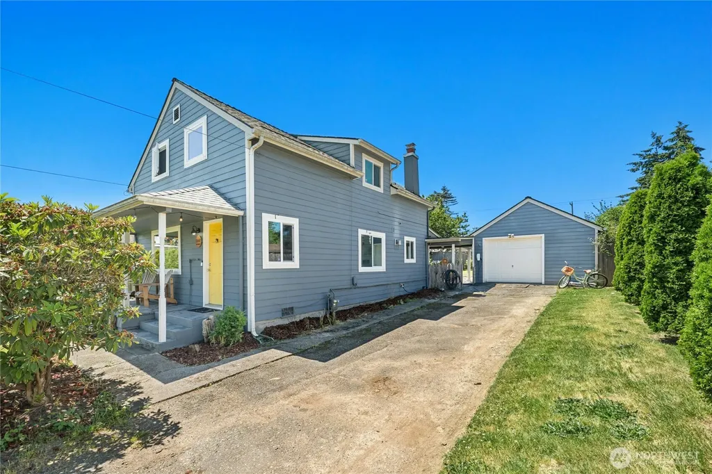 12647 2nd Avenue S Burien WA 98168