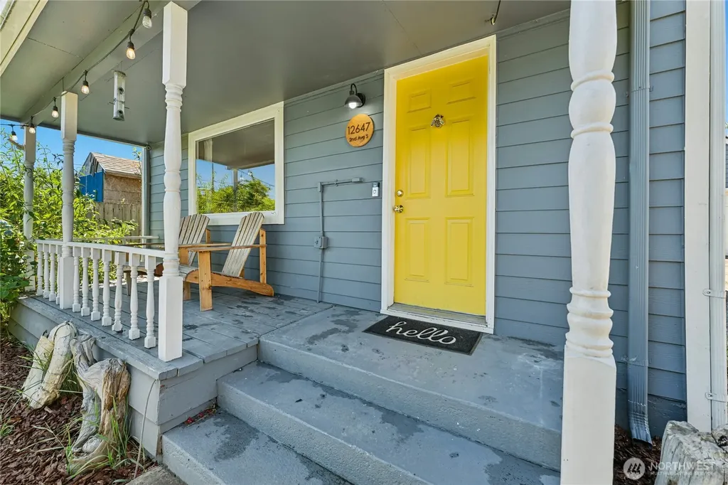12647 2nd Avenue S Burien WA 98168