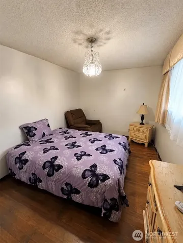 5919 19th Ave S Seattle WA 98108