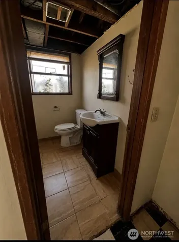 5919 19th Ave S Seattle WA 98108
