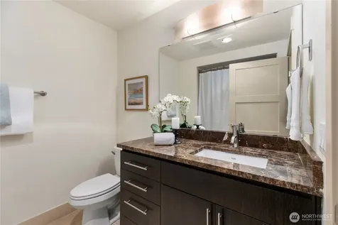 511 100th Avenue NE Bellevue WA 98004
