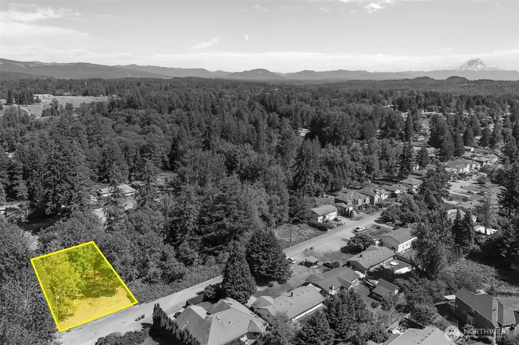122 155th Avenue SE Renton WA 98059