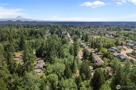 122 155th Avenue SE Renton WA 98059