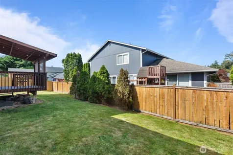 11702 123rd Avenue Ct E Puyallup WA 98374