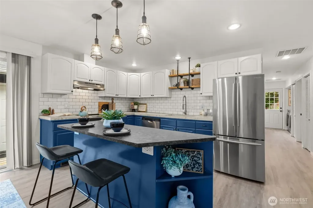 2015 104th Street SW Everett WA 98204