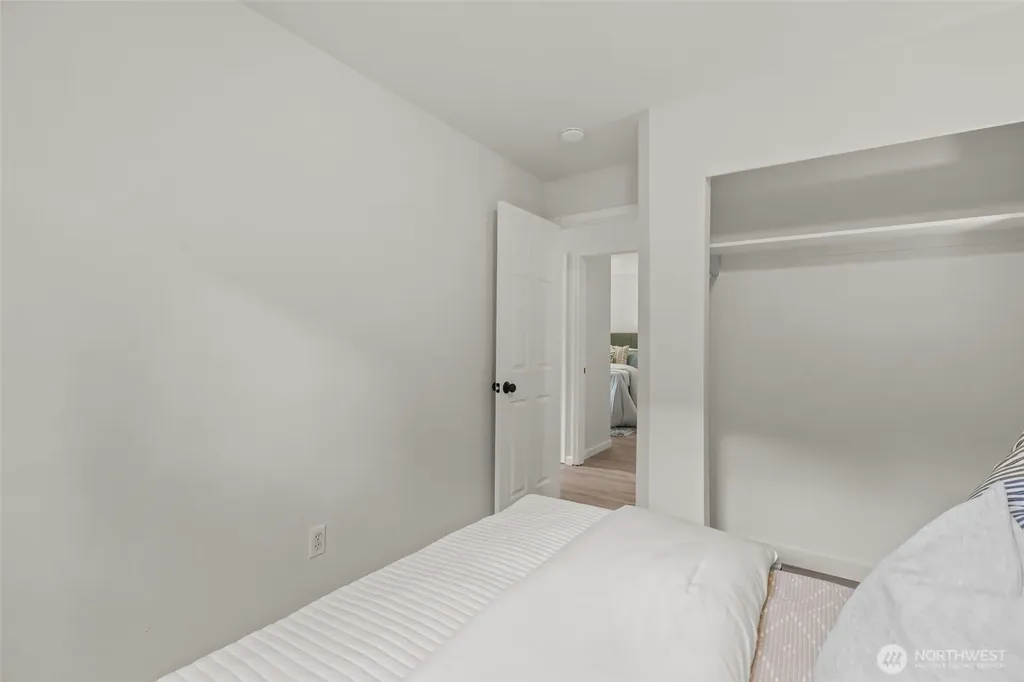 2015 104th Street SW Everett WA 98204
