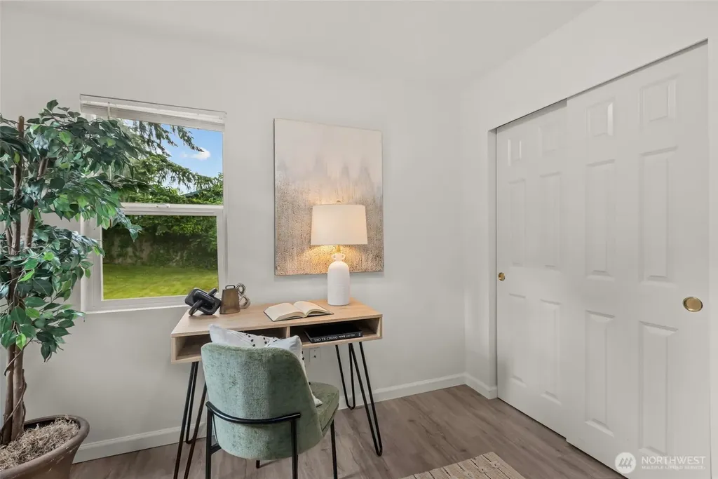 2015 104th Street SW Everett WA 98204
