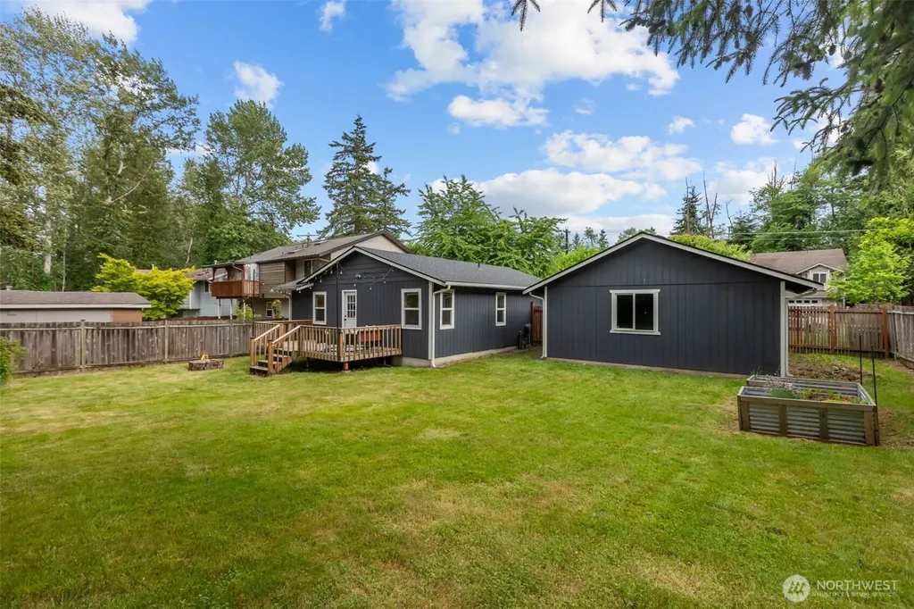 2015 104th Street SW Everett WA 98204