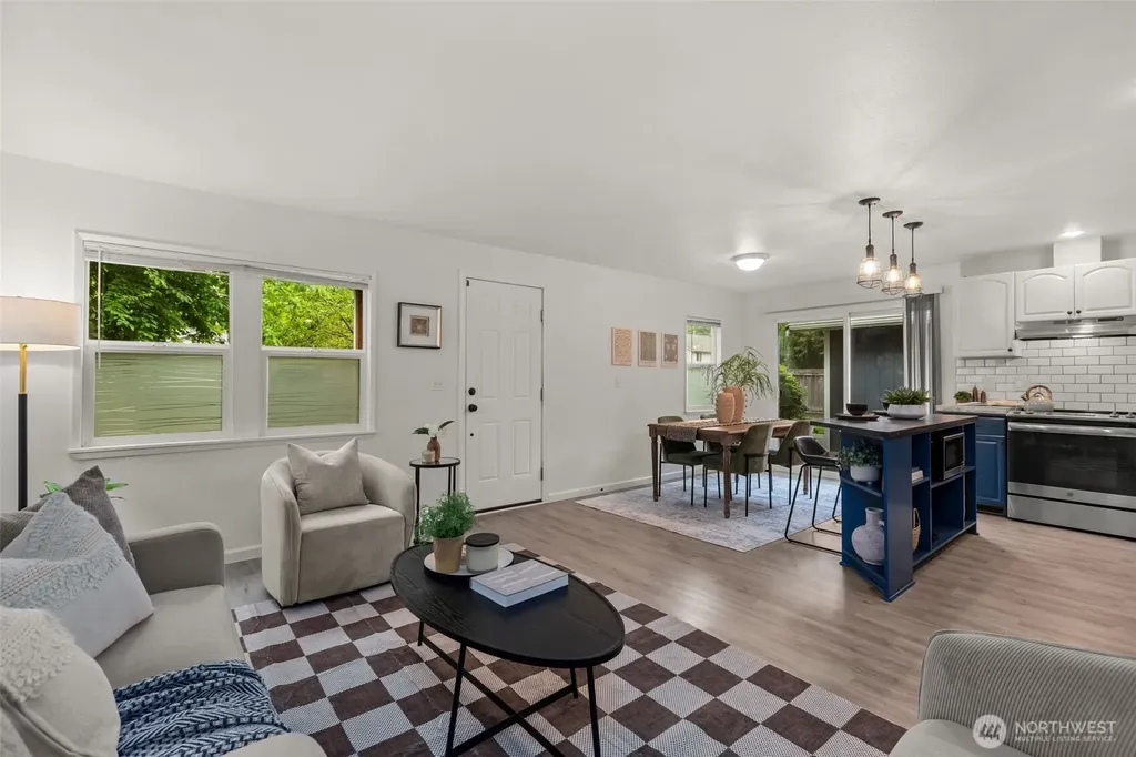 2015 104th Street SW Everett WA 98204