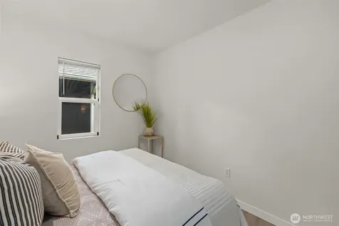 2015 104th Street SW Everett WA 98204