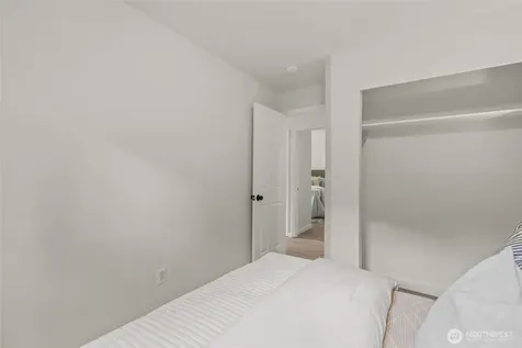 2015 104th Street SW Everett WA 98204