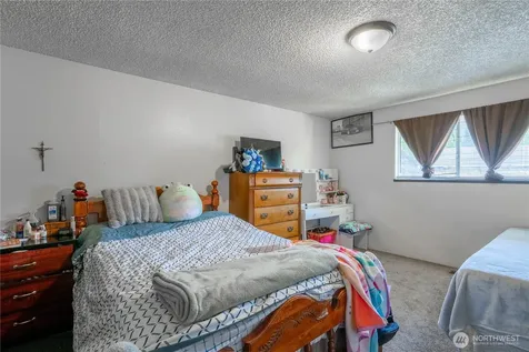 340 Pear Lane Wenatchee WA 98801