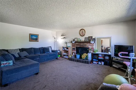340 Pear Lane Wenatchee WA 98801