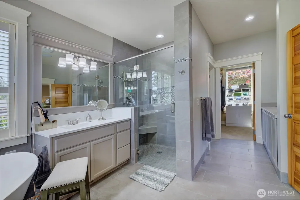 7305 45th Street Court NW Gig Harbor WA 98335