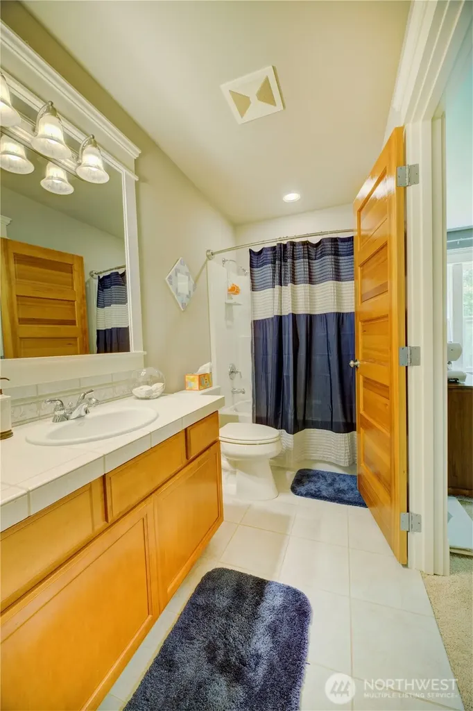 7305 45th Street Court NW Gig Harbor WA 98335