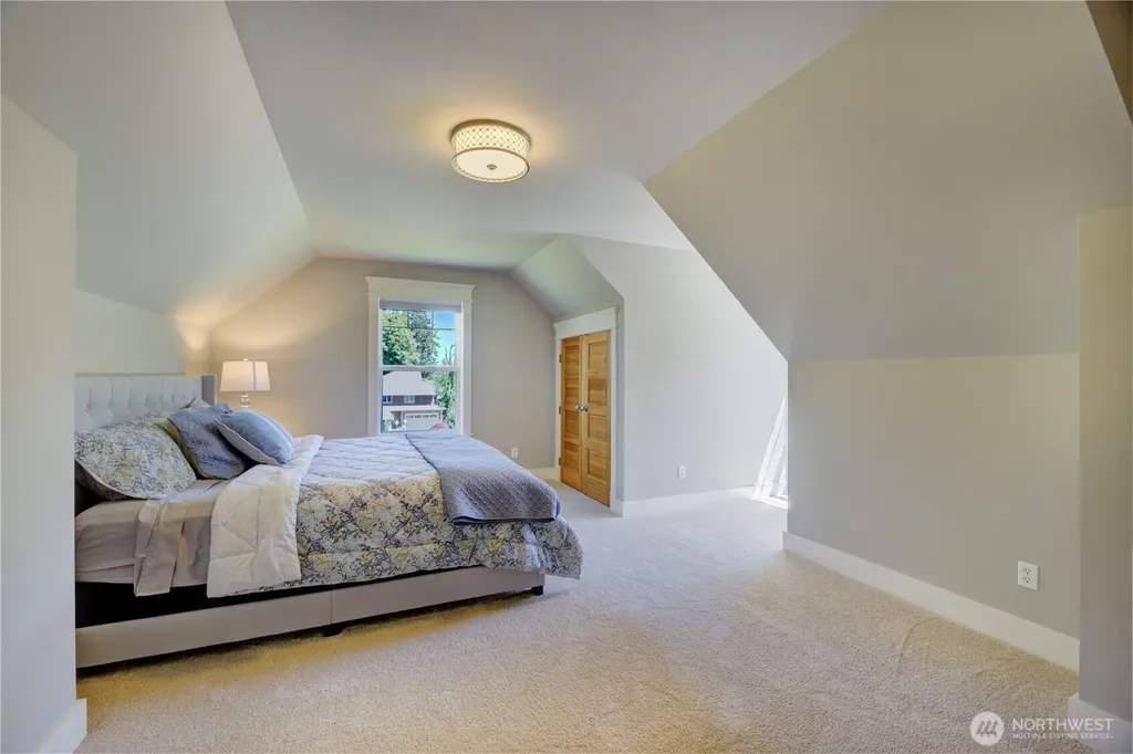 7305 45th Street Court NW Gig Harbor WA 98335