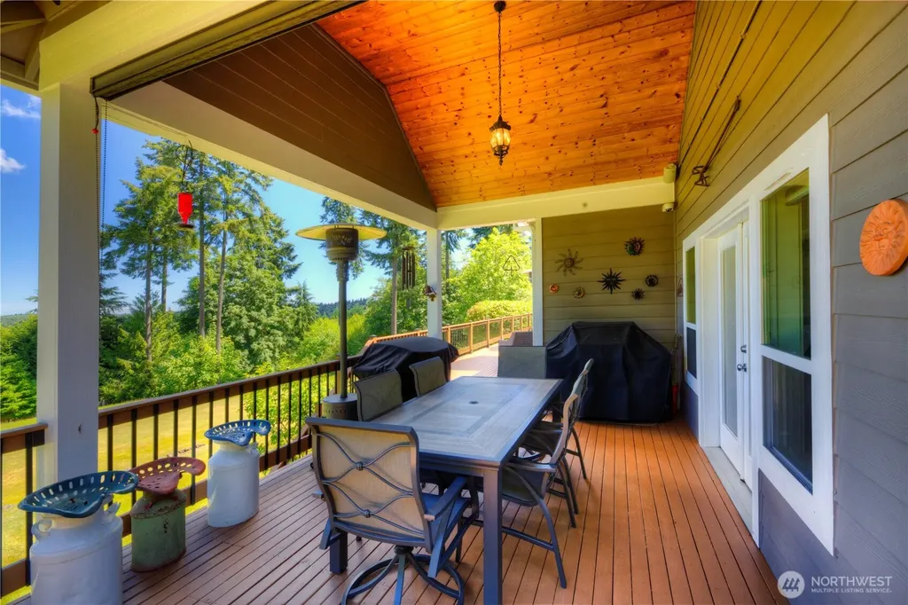 7305 45th Street Court NW Gig Harbor WA 98335