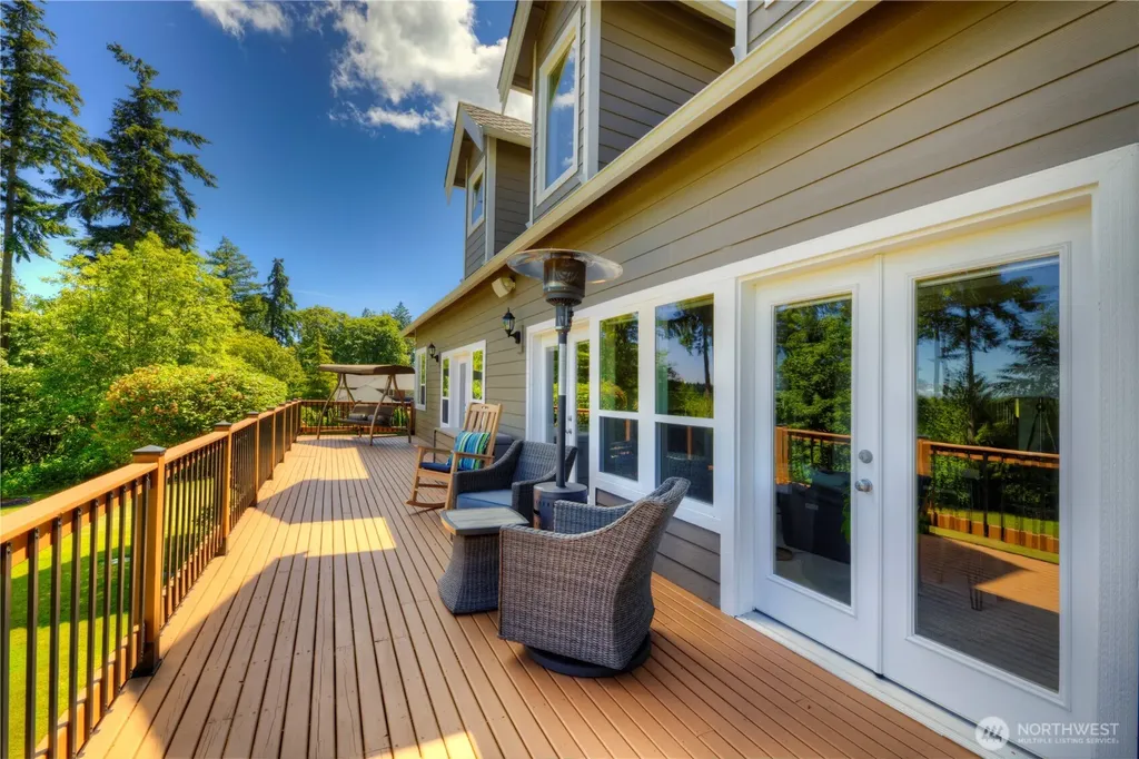 7305 45th Street Court NW Gig Harbor WA 98335