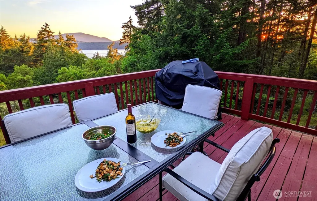 227 Bromley Drive Orcas Island WA 98245