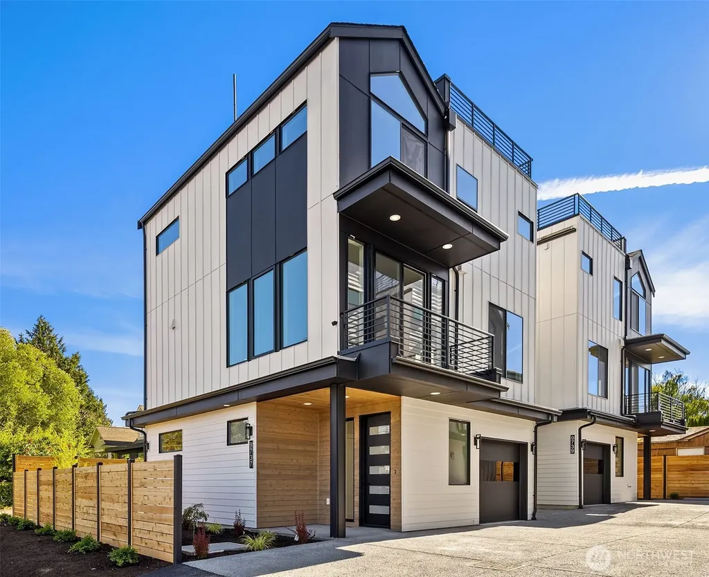 9739 12th Avenue NW Seattle WA 98117