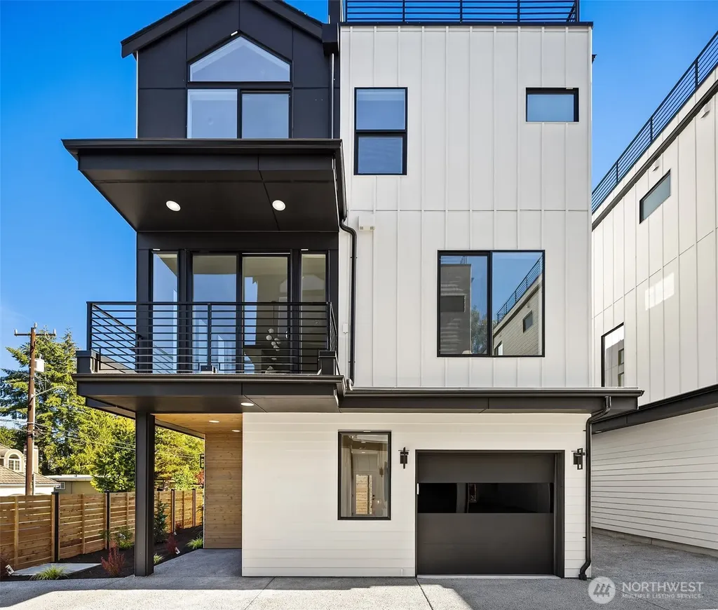9739 12th Avenue NW Seattle WA 98117