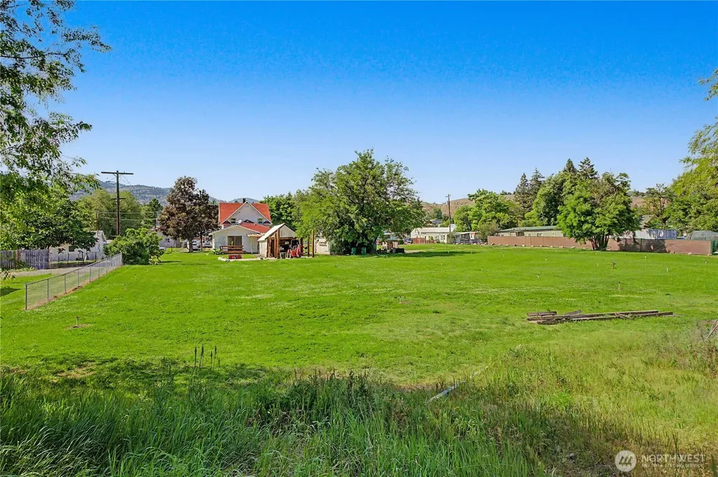 873 1st Avenue S Okanogan WA 98840