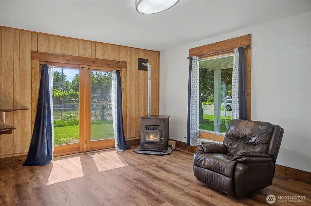 873 1st Avenue S Okanogan WA 98840