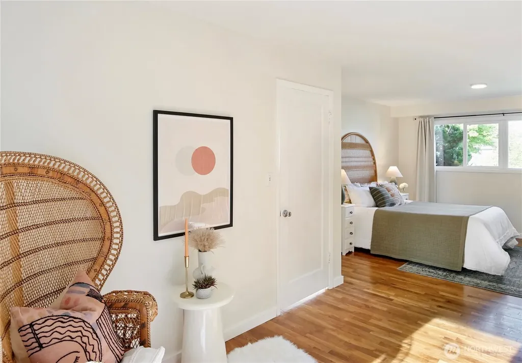 9219 30th Avenue SW Seattle WA 98126